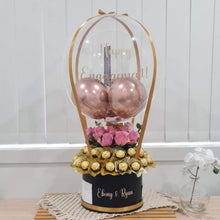 Load image into Gallery viewer, Luxury Ferrero Rocher &amp; Flower Hot Air Balloon
